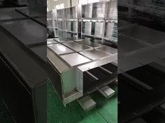 Service de fabrication de tôles métalliques en acier inoxydable. Coupe au laser, pliage, soudage. Pièces sur mesure.