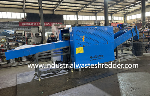 Dernières nouvelles de l'entreprise Machine de coupe de fibres de monofilment de PET,machine de concassage de fils de PP PE