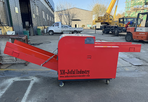Dernières nouvelles de l'entreprise Machine de précoupe de câbles en PP 800C,moteur de découpe de rouleaux de films en PET machine de déchiquetage 7,5 kW