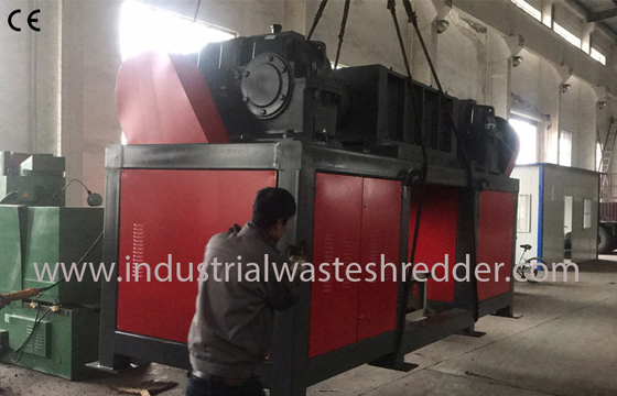 Un bon prix. Défibreur automatique de chute d'E, double machine de défibreur de câble de déchets d'axe en ligne