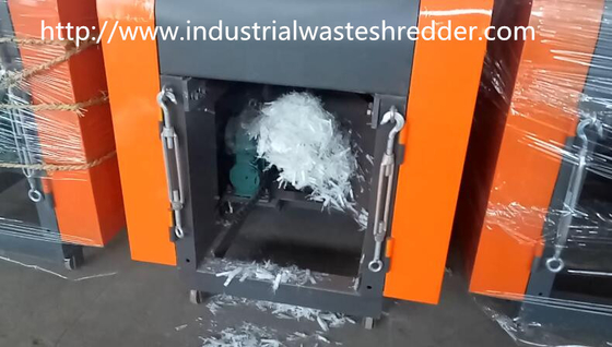 Un bon prix. Machine de rebut de défibreur de textile de vieux vêtements, découpeuse de déchets de textile de fibre de chute en ligne