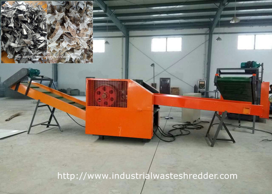 Un bon prix. Découpeuse de tapis de patte de plancher de défibreur de déchets industriels de couverture de tapis grande capacité en ligne