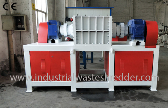 Un bon prix. Défibreur de HDPE/PE de capacité élevée, déchet agricole réutilisant la machine en ligne